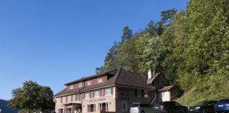 Hôtel du Crêt de l'Anneau - Travers, Val-de-Travers