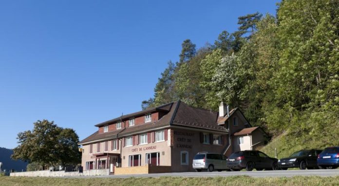 Hôtel du Crêt de l'Anneau - Travers, Val-de-Travers