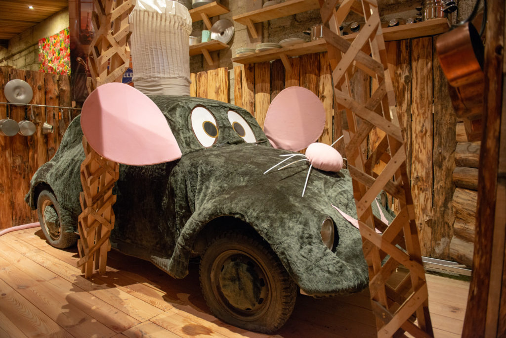 Image d'une VW coccinelle au musée VW à Saint-Sulpice, Val-de-Travers, canton de Neuchâtel