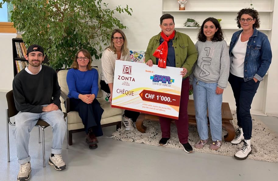 Remise du don du Zonta Club Sainte-Croix Val-de-Travers à l’association Le Spot à Val-de-Travers